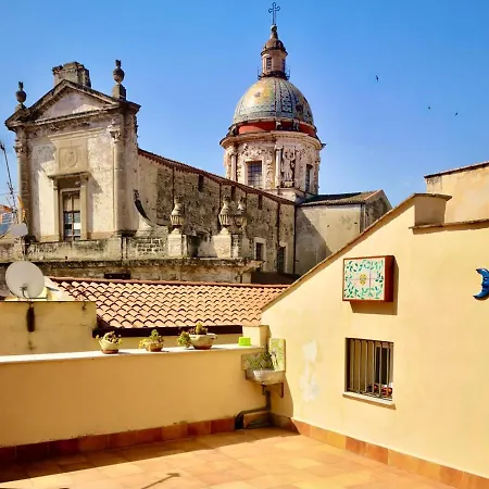 Terrazza Sul Carmine, Alle Porte Di Ballaro Apartment *