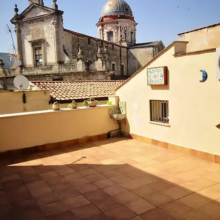 Terrazza Sul Carmine, Alle Porte Di Ballaro Apartment